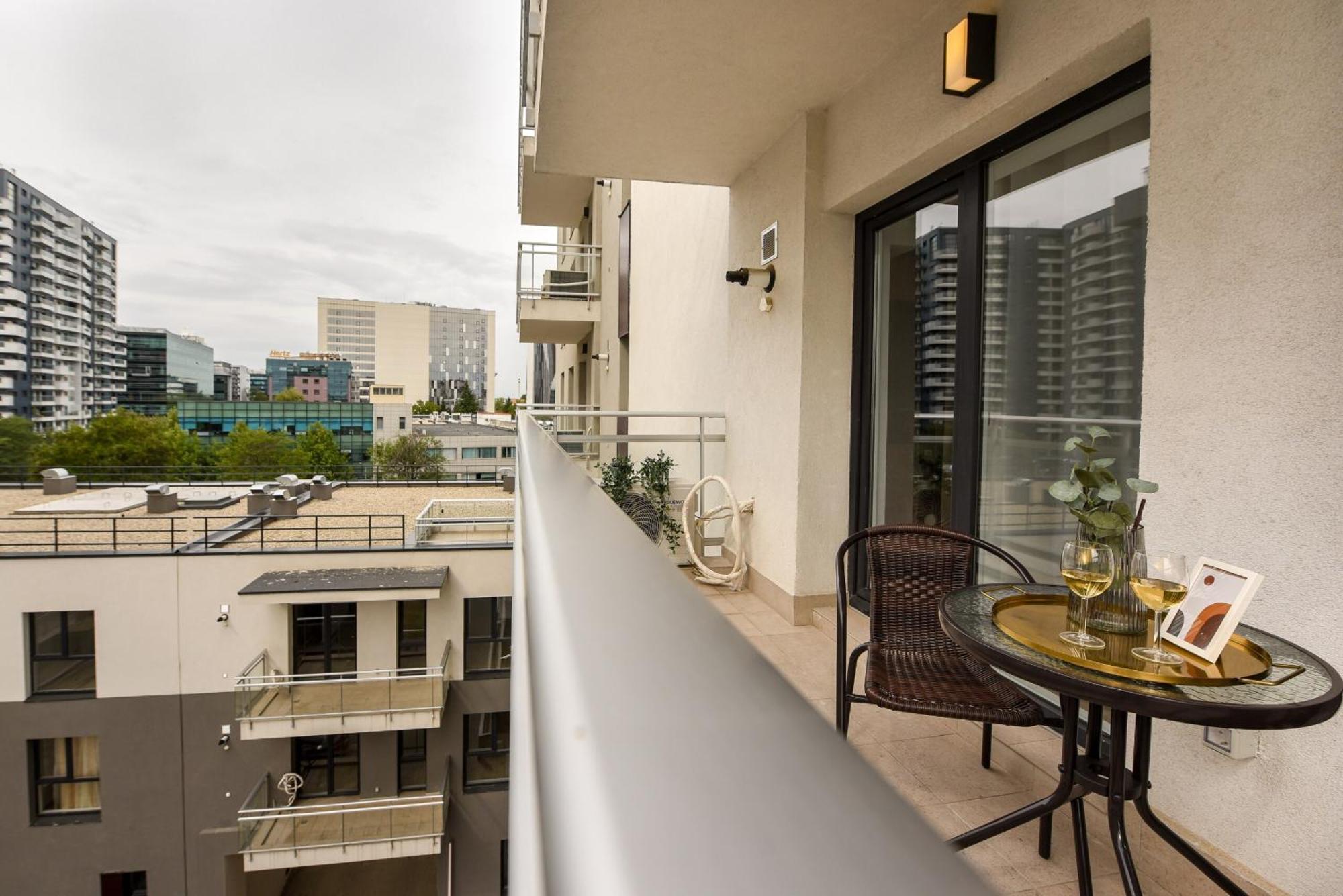Perfect Stay: Urban Heaven In Aviatiei Business Area Bukarest Værelse billede