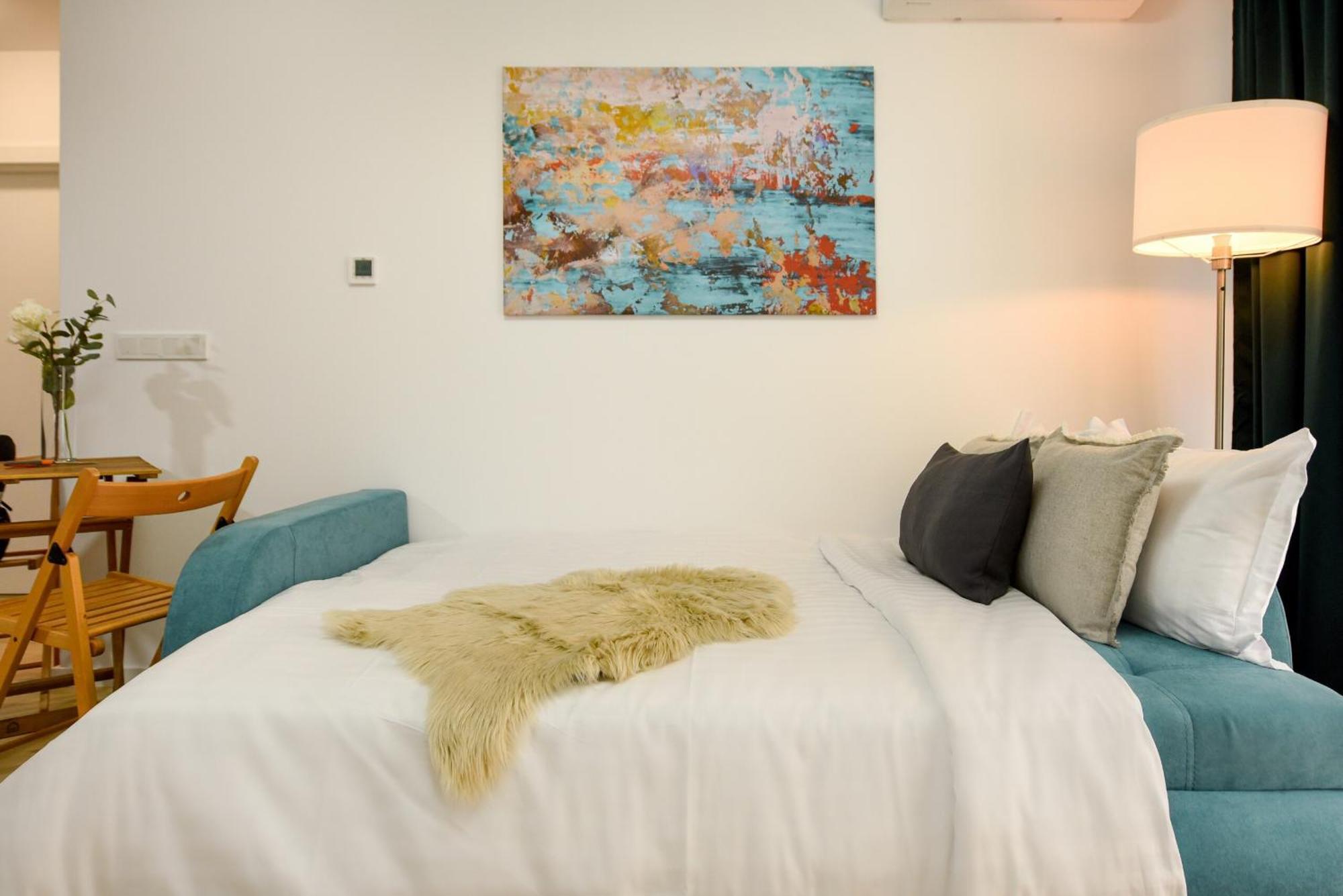 Perfect Stay: Urban Heaven In Aviatiei Business Area Bukarest Værelse billede