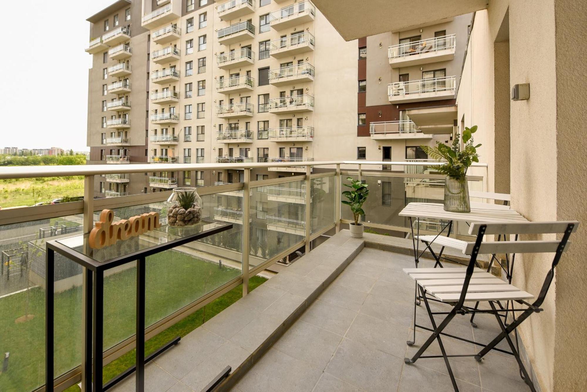 Perfect Stay: Urban Heaven In Aviatiei Business Area Bukarest Værelse billede