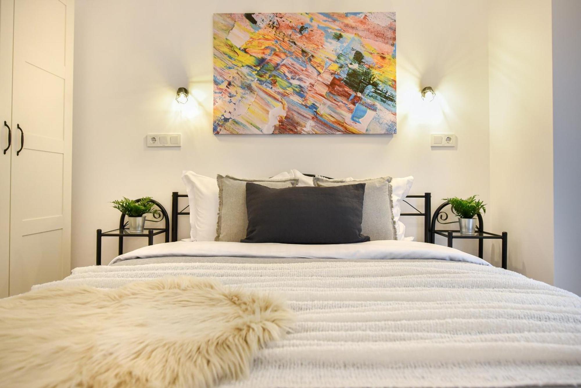 Perfect Stay: Urban Heaven In Aviatiei Business Area Bukarest Værelse billede